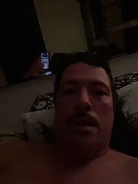 zenzero87 online show from December 8, 2024, 7:54 pm