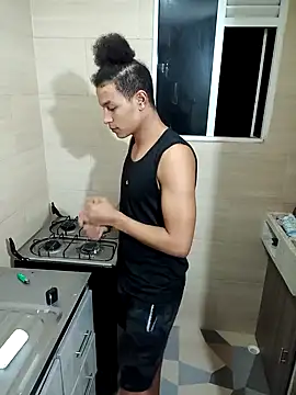 Black Diamon  online show from December 9, 2024, 5:18 am