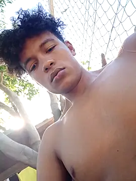 Black Diamon  online show from November 23, 2025, 7:24 pm