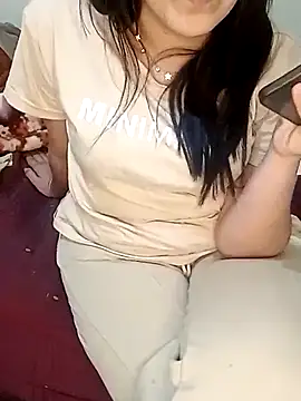 ShadiaStar online show from March 18, 2025, 2:08 am