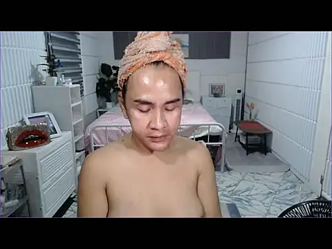 MS SexCumEducation TS online show from November 10, 2025, 3:06 pm