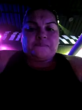 Snapshot of chubby_sexy_big_tits chatting on November 30, 2025, 3:18 am chubby sexy big tits online show from November 30, 2025, 3:18 am