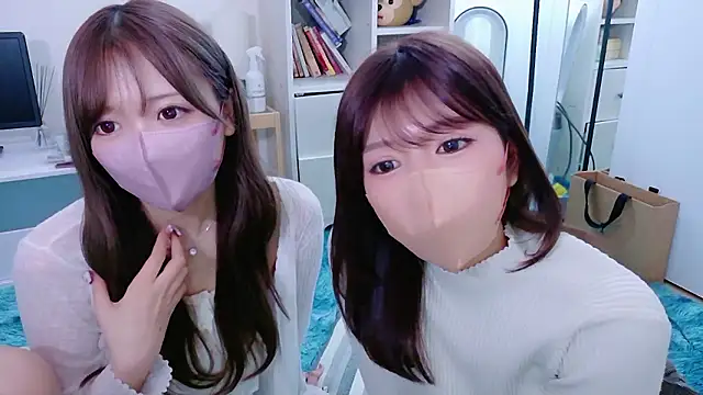 Runarunapi online show from September 25, 2025, 2:12 pm