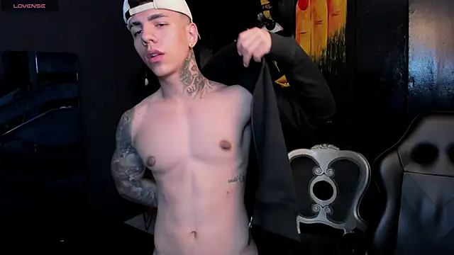 Flynn Riider online show from September 22, 2025, 11:27 am