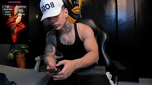 Flynn Riider online show from November 21, 2025, 5:23 pm