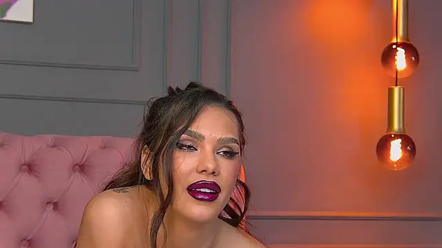 Nicole Diva online show from March 21, 2025, 1:23 pm