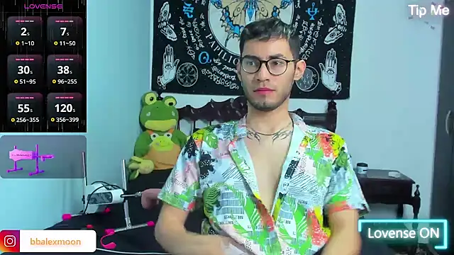 alexdesire online show from March 21, 2025, 1:56 pm