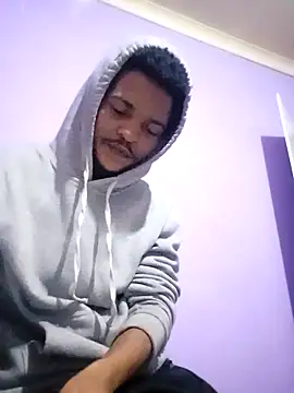 NudeDeen online show from November 4, 2025, 9:18 pm