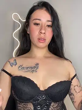 Zoee t online show from October 31, 2025, 3:58 am