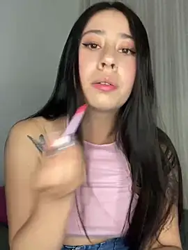 Zoee t online show from March 15, 2025, 11:28 pm