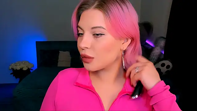 evaharve online show from January 13, 2025, 9:52 pm