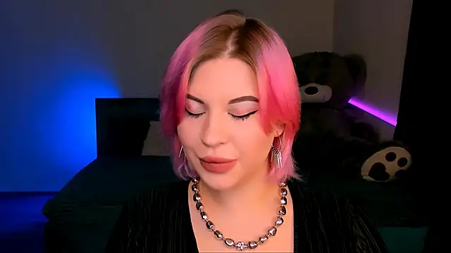 evaharve online show from January 12, 2025, 10:54 pm