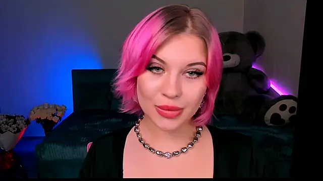 evaharve online show from January 18, 2025, 9:13 pm