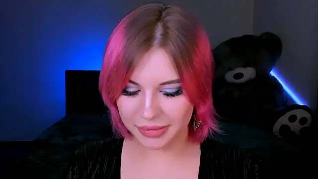 evaharve online show from March 14, 2025, 11:11 pm