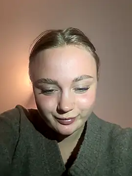 Snapshot of CherryEmmy chatting on October 7, 2025, 5:36 pm CherryEmmy online show from October 7, 2025, 5:36 pm