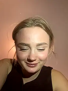 Snapshot of CherryEmmy chatting on October 22, 2025, 6:07 pm CherryEmmy online show from October 22, 2025, 6:07 pm