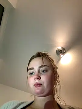 Snapshot of CherryEmmy chatting on September 27, 2025, 5:41 pm CherryEmmy online show from September 27, 2025, 5:41 pm