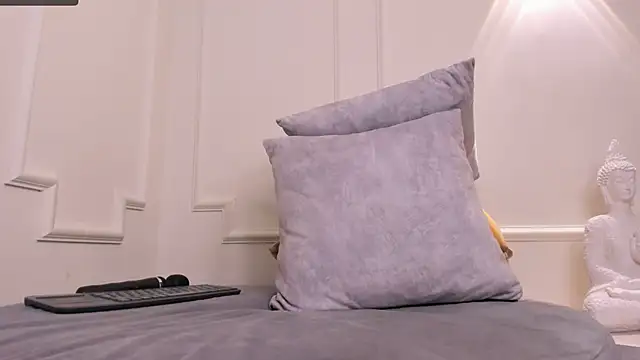 slutty venus online show from February 21, 2025, 9:24 am