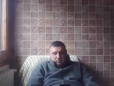  revianzip1 online show from February 19, 2025, 11:49 am