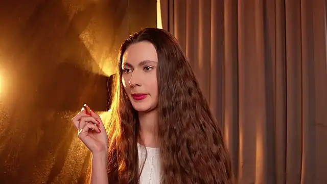 MuseSolis online show from February 19, 2025, 11:25 pm