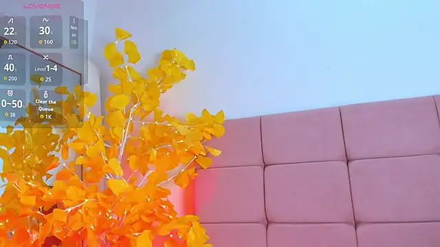 HaleyAmaya online show from March 1, 2026, 11:49 pm