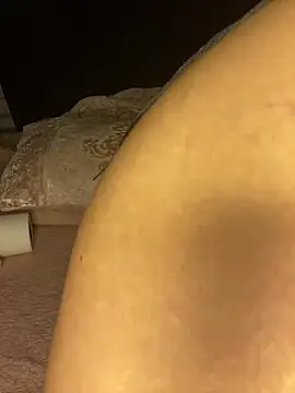 badenaz34 online show from January 28, 2025, 7:00 pm