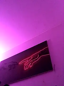 Avamereandmikel online show from November 1, 2025, 4:30 am