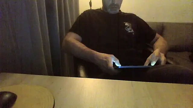 Avamereandmikel online show from December 16, 2024, 9:41 pm