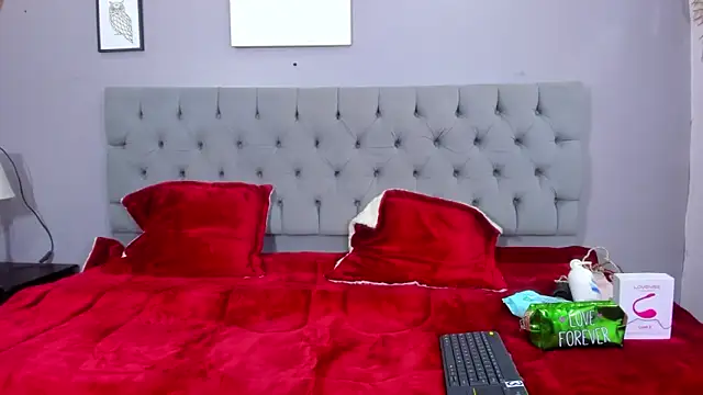 Salome Whiter online show from December 28, 2024, 5:02 am