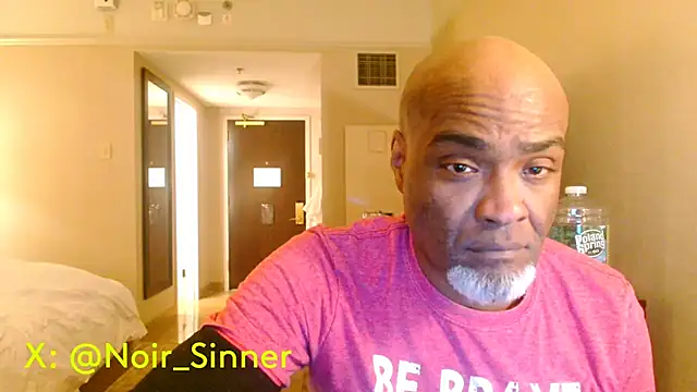 Snapshot of sinnernoir chatting on February 4, 2026, 5:57 am sinnernoir online show from February 4, 2026, 5:57 am