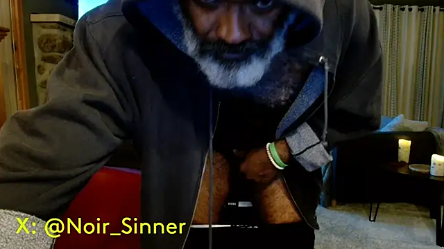 sinnernoir online show from September 10, 2025, 1:26 am