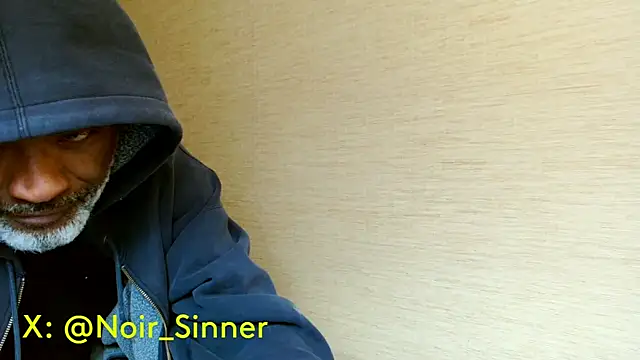 Snapshot of sinnernoir chatting on March 2, 2026, 2:35 pm sinnernoir online show from March 2, 2026, 2:35 pm