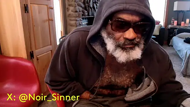 sinnernoir online show from September 26, 2025, 8:27 pm