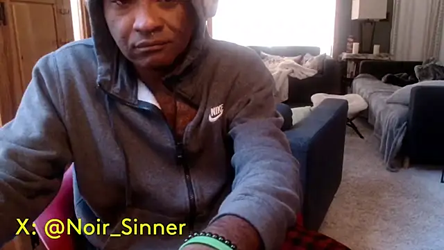 sinnernoir online show from October 28, 2025, 4:06 pm