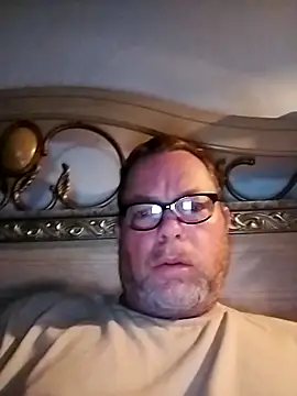 Snapshot of Rayc61 chatting on May 5, 2026, 6:16 am Rayc61 online show from May 5, 2026, 6:16 am
