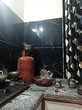 Cute-Aadhvita online show from February 9, 2026, 1:14 am