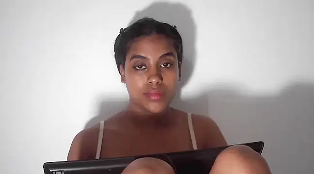 XIndian Butterfly4uX online show from January 27, 2025, 1:37 am