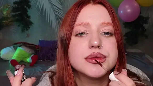 Ruby Rubarb online show from January 14, 2025, 5:56 pm