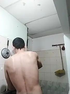 MauroFun925 online show from February 27, 2025, 3:15 pm