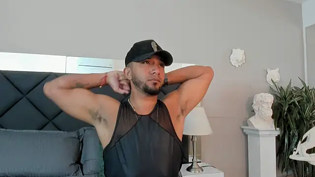 Robin Rief online show from November 18, 2025, 3:43 am