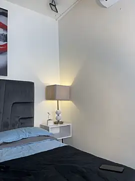 Robin Rief online show from February 25, 2026, 3:18 am