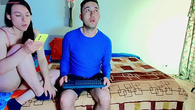 JeremmyAndStacy online show from November 27, 2025, 11:05 pm