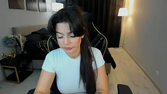 AlluringAriel online show from September 21, 2025, 7:30 pm