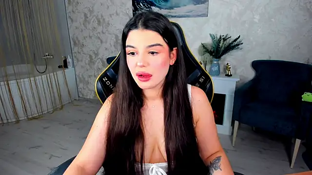 AlluringAriel online show from June 6, 2026, 11:26 am