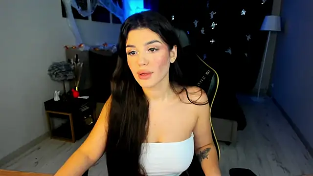 AlluringAriel online show from October 28, 2025, 7:24 pm