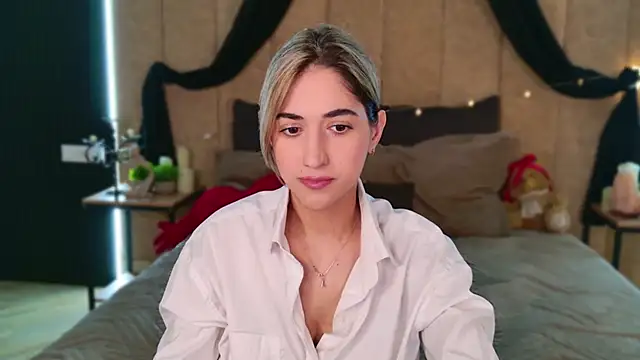 Snapshot of Teresa_Stane chatting on March 22, 2025, 5:28 am Teresa Stane online show from March 22, 2025, 5:28 am