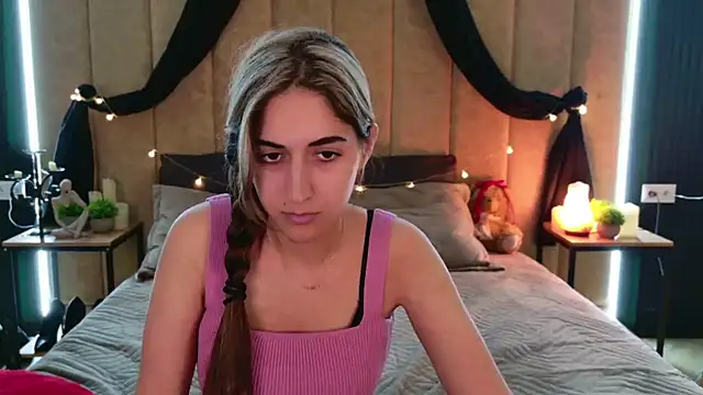 Snapshot of Teresa_Stane chatting on March 4, 2025, 2:10 pm Teresa Stane online show from March 4, 2025, 2:10 pm