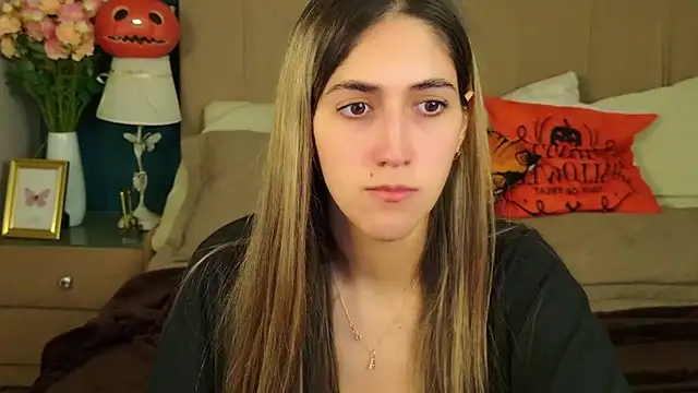 Snapshot of Teresa_Stane chatting on November 4, 2025, 5:22 am Teresa Stane online show from November 4, 2025, 5:22 am