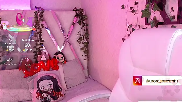 Aurora Brownn online show from November 25, 2025, 4:24 am