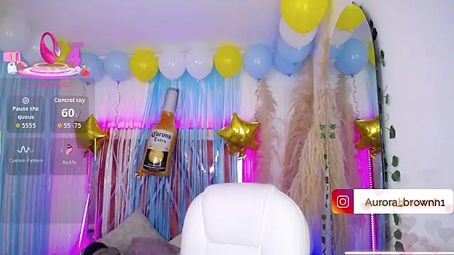 Aurora Brownn online show from September 26, 2025, 4:52 am